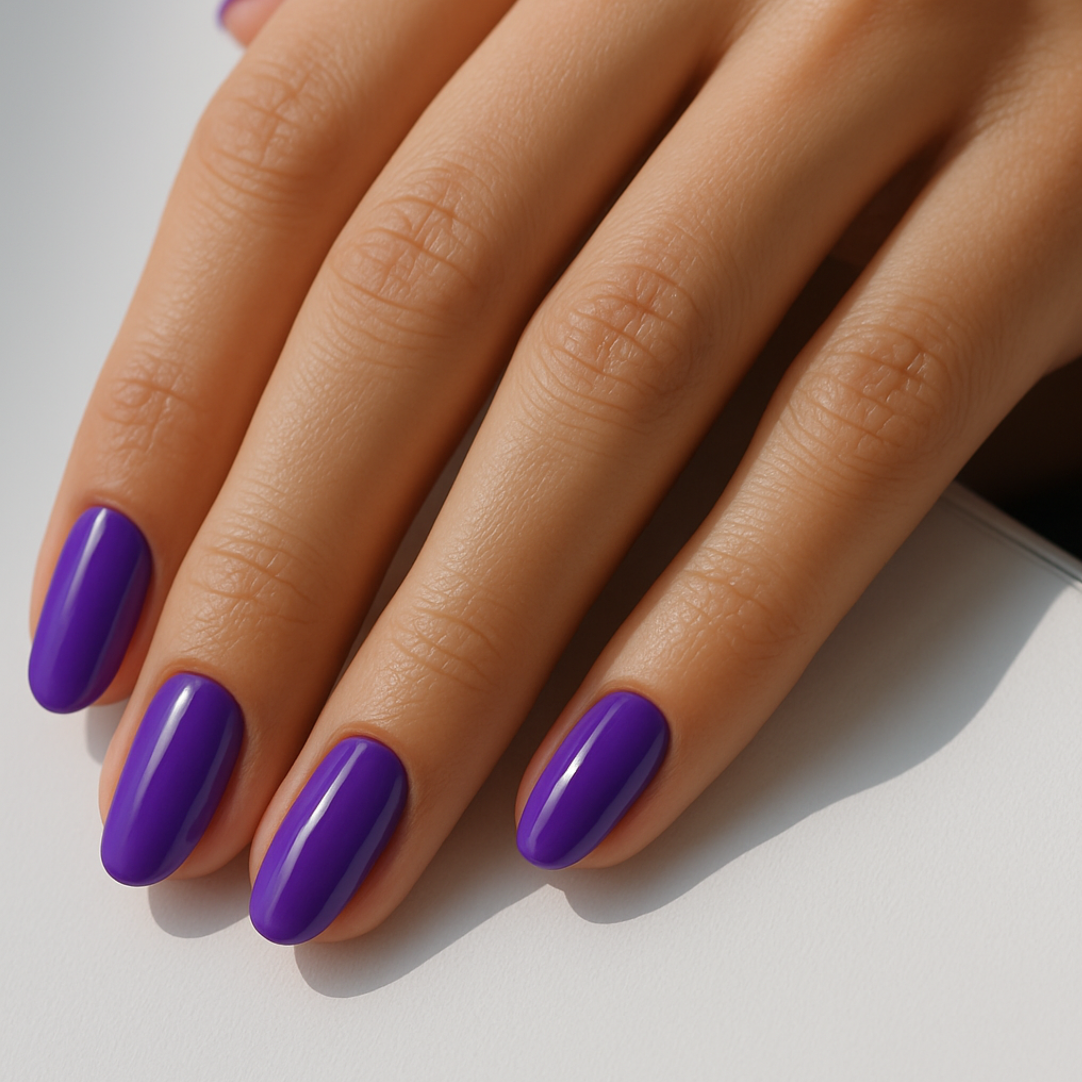 Névoa Púrpura Oval Press Ons De Gel Suave