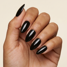 Preto - press-on nails, Amendoado